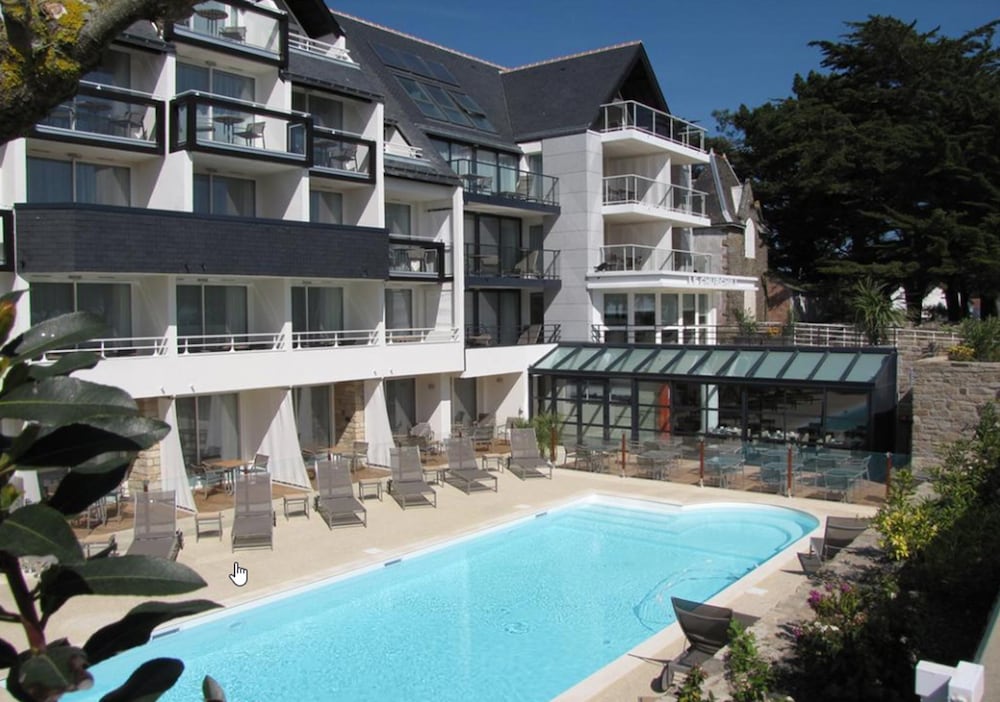 

Bologna - Carnac - Le Churchill Hôtel & Spa