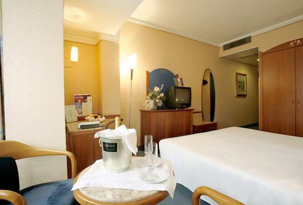 

Lamezia Terme - Aosta - Hotel Norden Palace