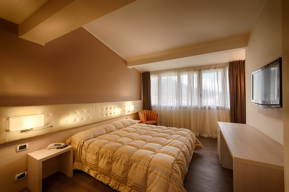 

Lamezia Terme - Aosta - Hotel Norden Palace