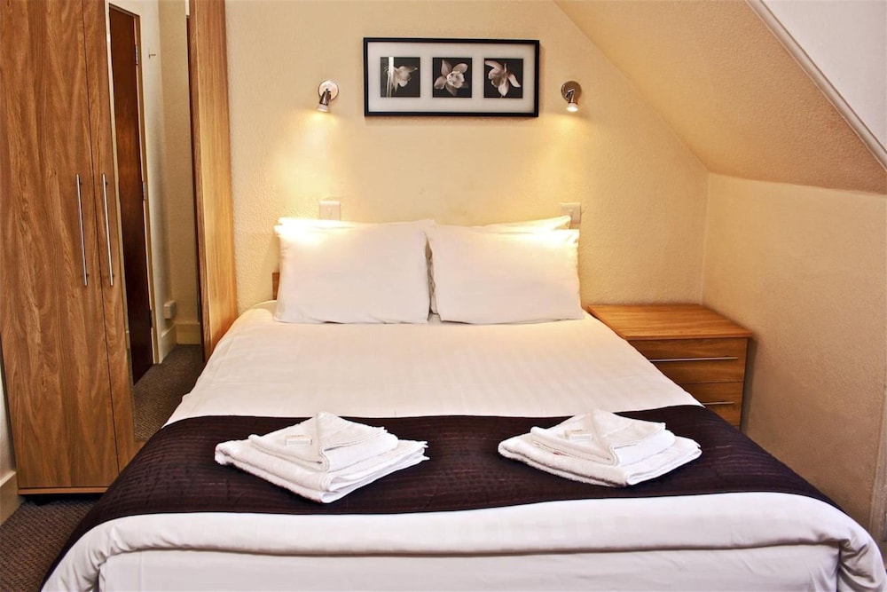 

Bologna - Wembley - Central Hotel Golders Green