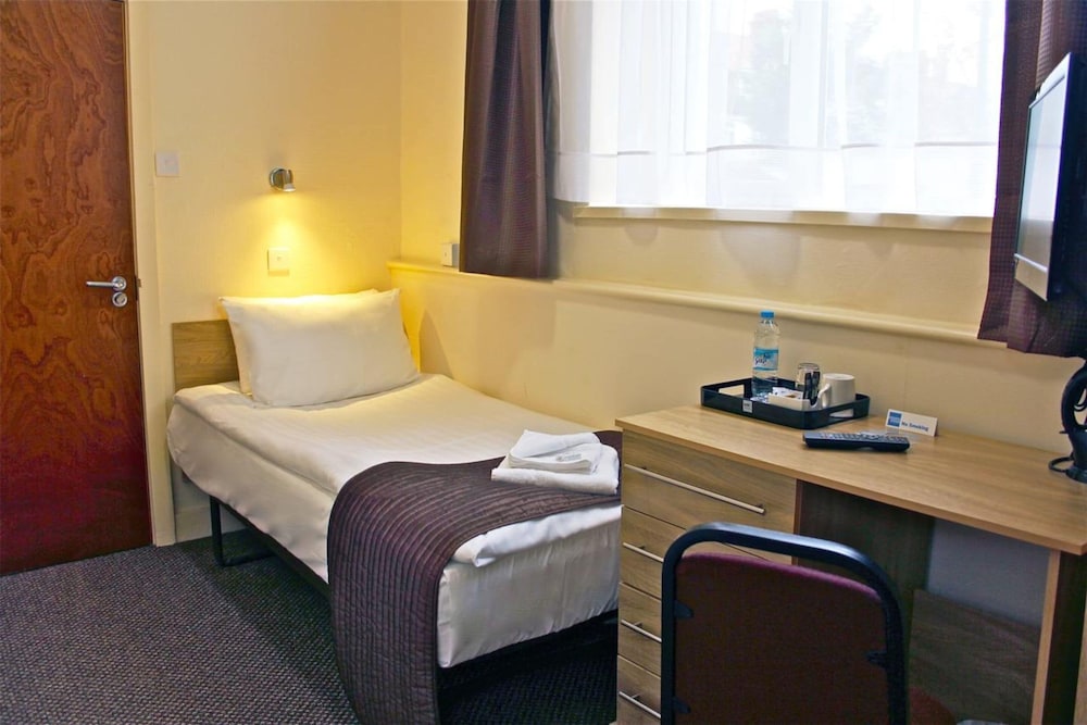 

Pisa - Londra - Central Hotel Golders Green