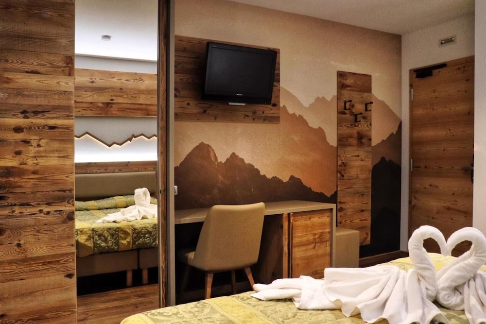 

Ancona - Fondo - Hotel Panorama Wellness & Resort