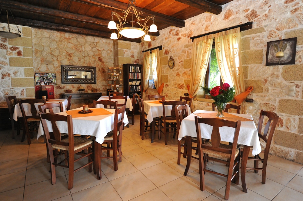

Palermo - Kissamos - Kavousi Traditional Home
