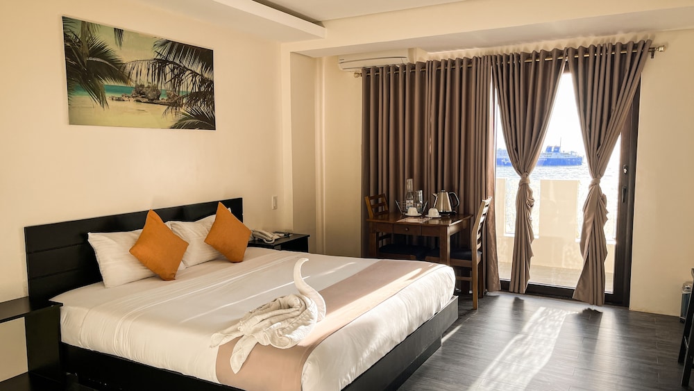 

Milano - Caticlan - Navarro Hotel