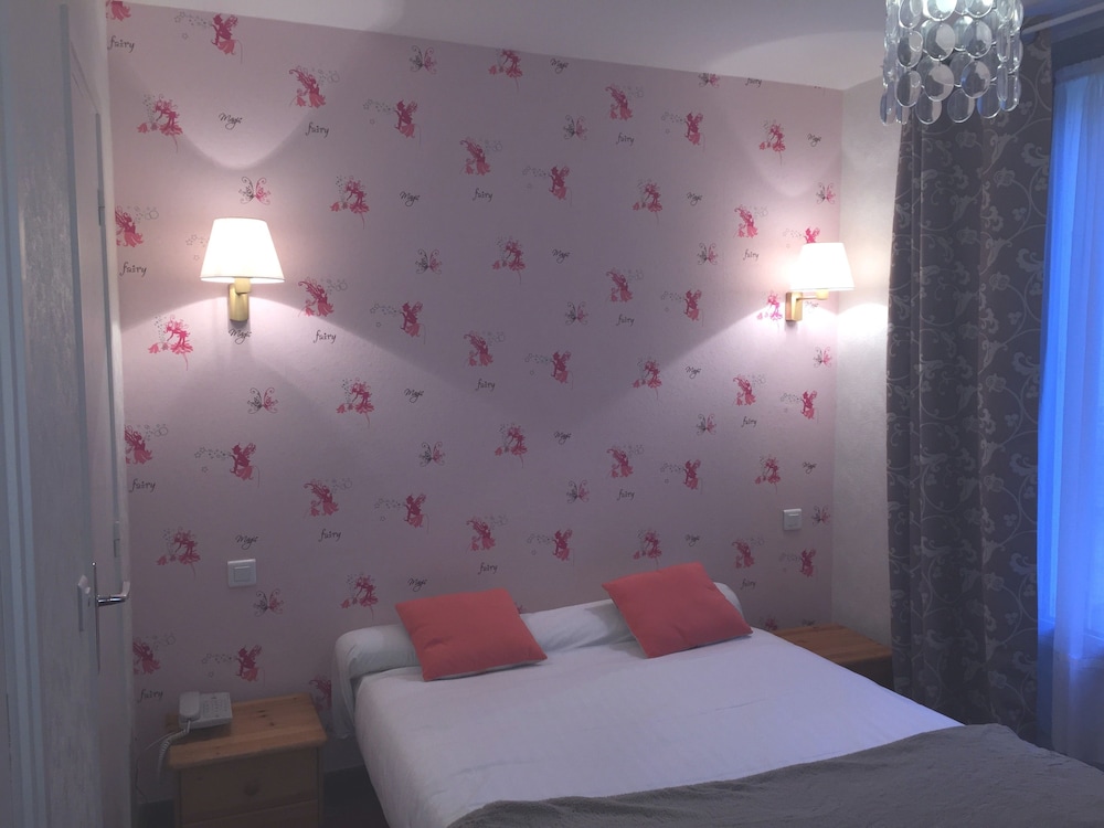 

Brindisi - Charenton-le-Pont - Hotel Le Clos d'Alésia