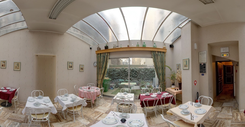 

Ancona - Rungis - Hotel Le Clos d'Alésia