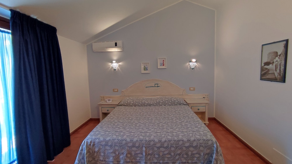

Roma - Carloforte - Hotel Le Sabbie Calasetta