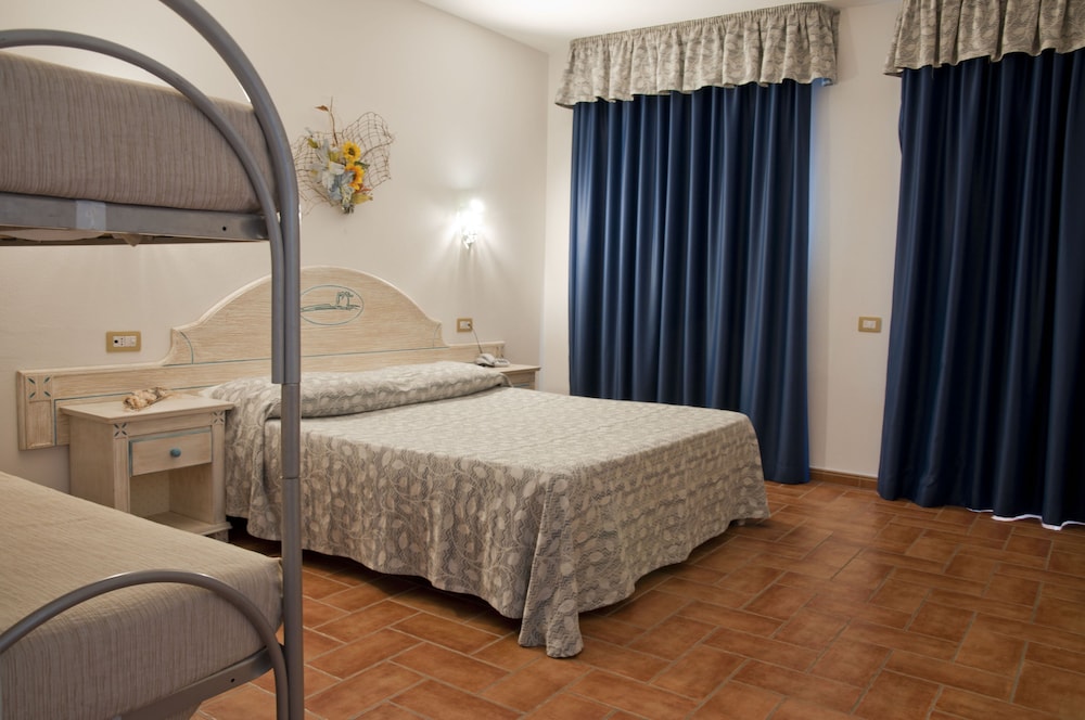 

Roma - Carloforte - Hotel Le Sabbie Calasetta