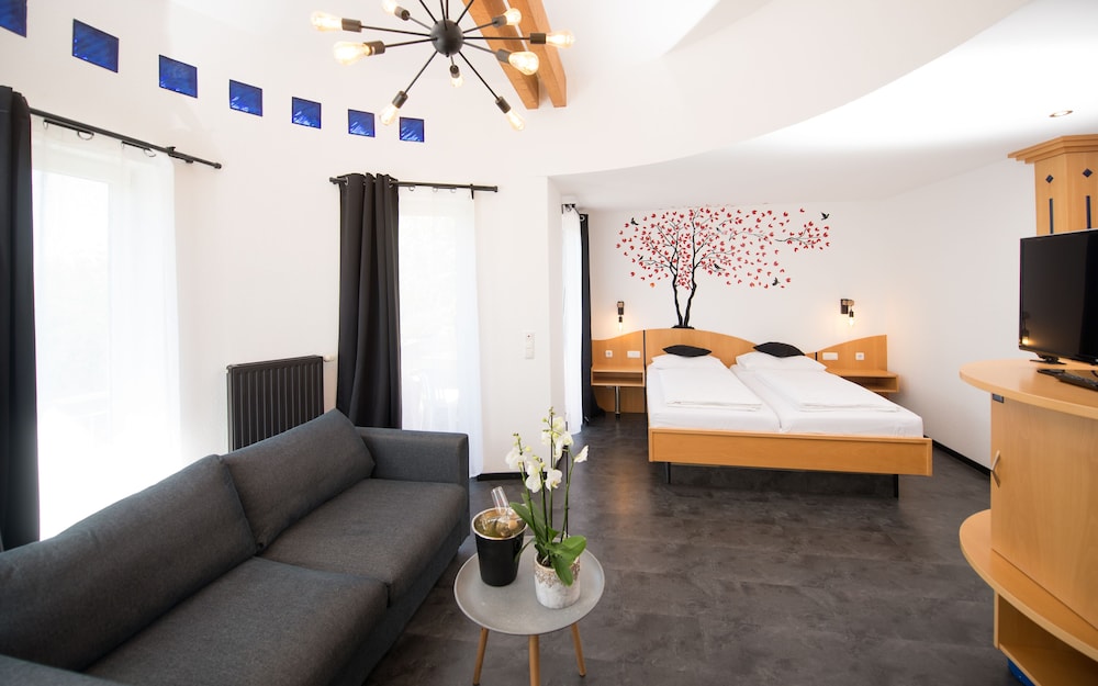 

Roma - Idar-Oberstein - Berghotel Kristall