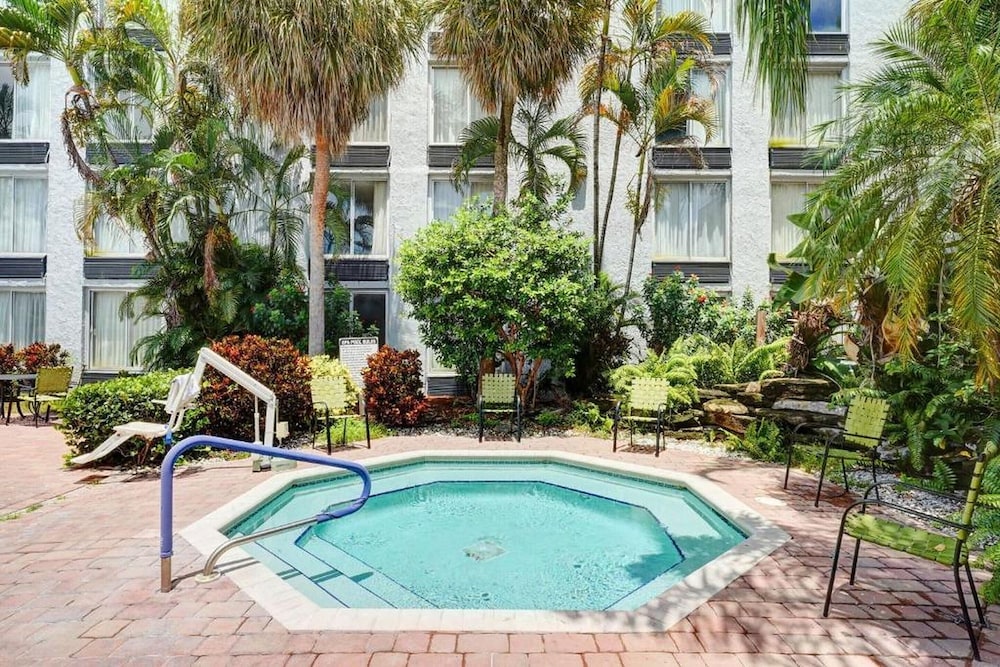 

Milano - Fort Lauderdale - Plaza Hotel Fort Lauderdale