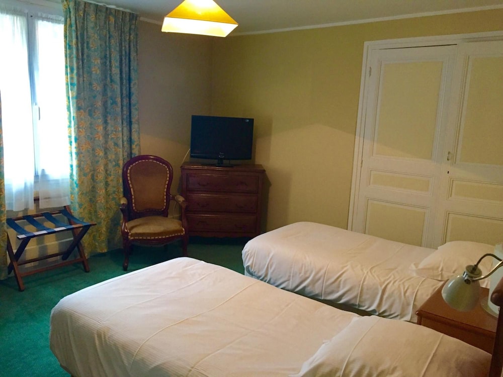 

Milano - Évreux - Hotel de Normandie