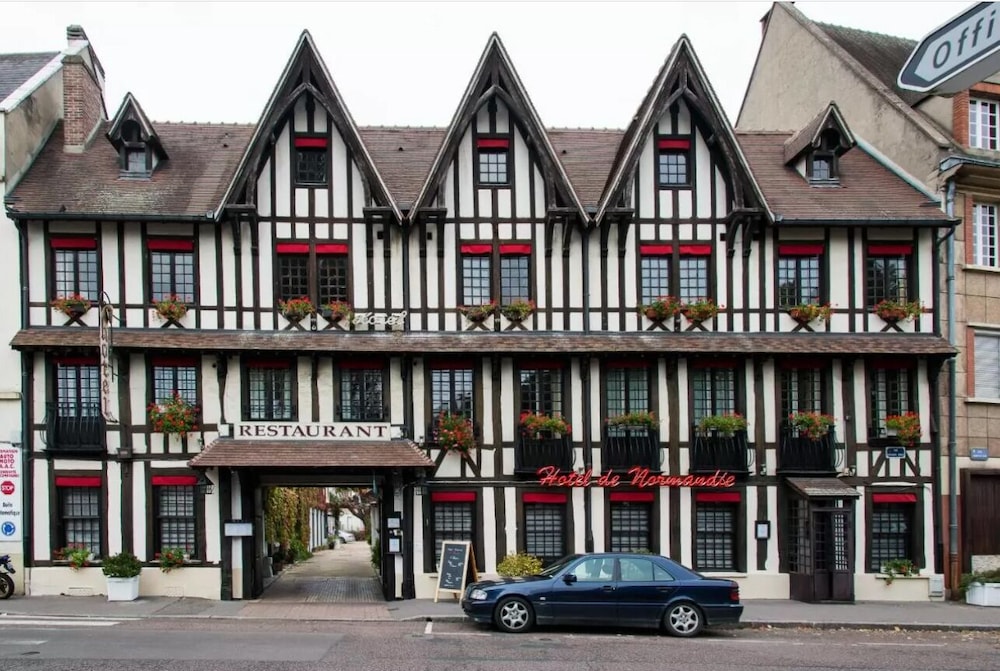 

Venezia - Évreux - Hotel de Normandie