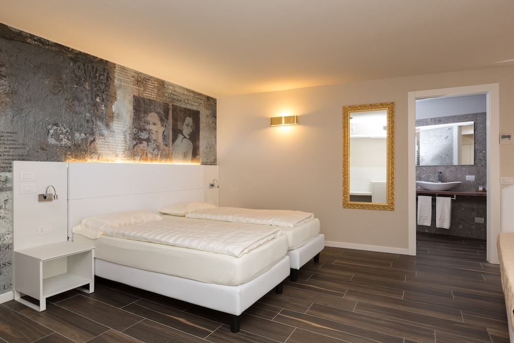 

Catania - Arco - Pace 1954 Hotel