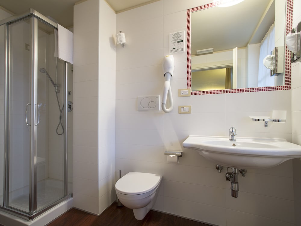 

Bologna - Trentino, Italia - Hotel Norge