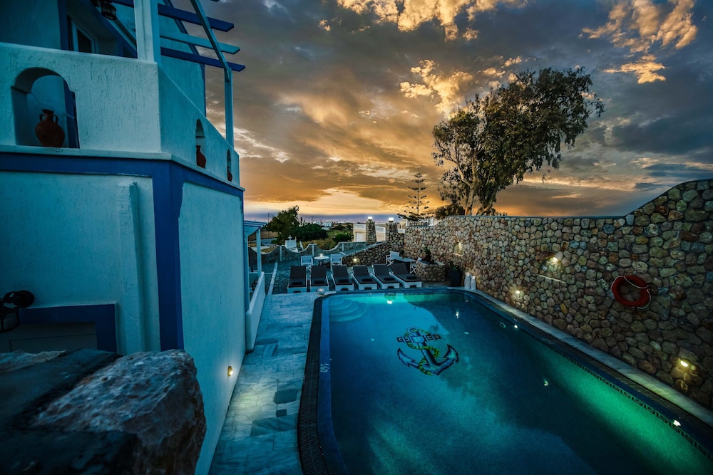 

Milano - Oia - Stavros Villas