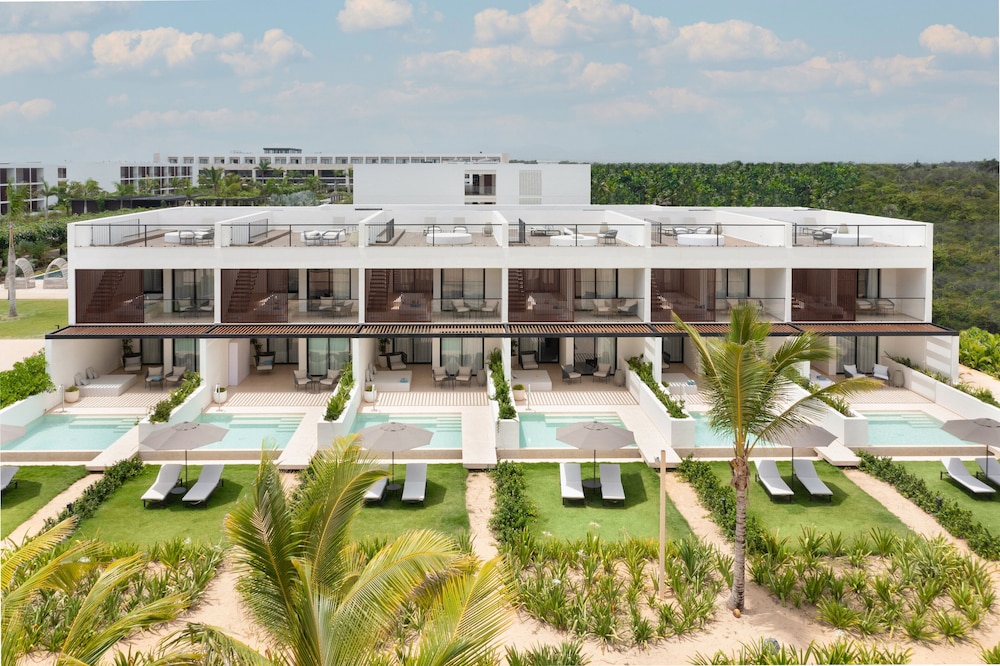 

Torino - Uvero Alto - Live Aqua Punta Cana - All Inclusive - Adults Only