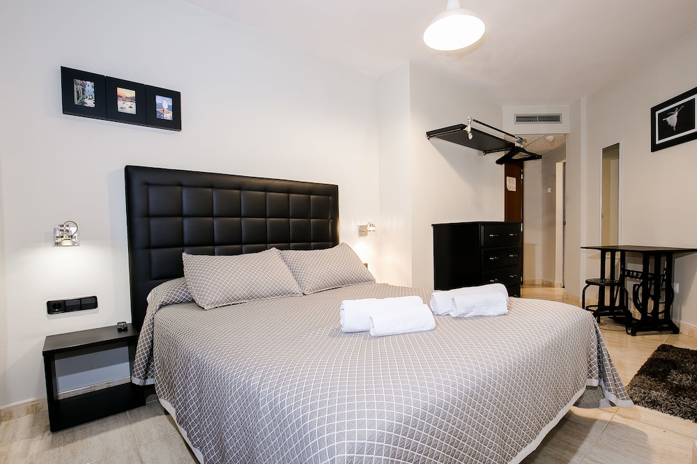

Bologna - Cadaqués - Hotel Montmar