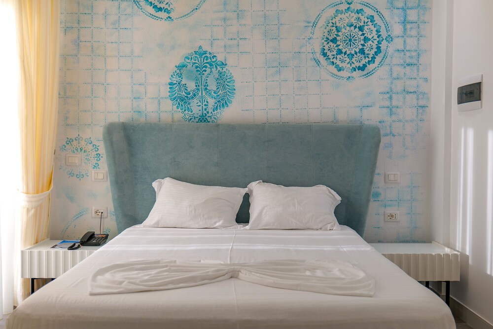 

Catania - Dhërmi - Blue Boutique Hotel