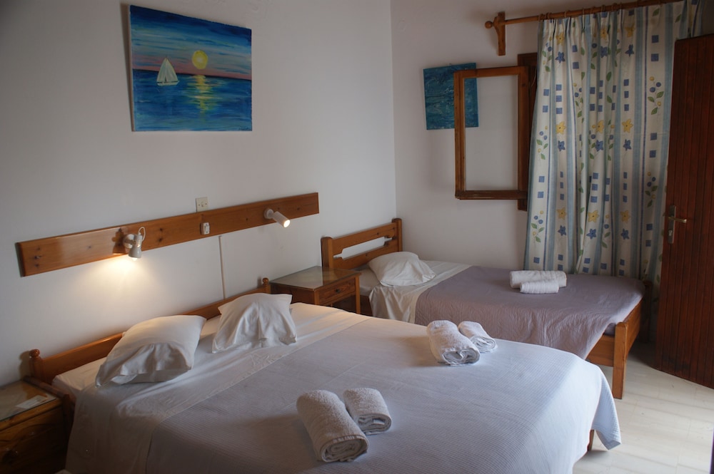 

Firenze - Antiparos - Hotel Eleftheria