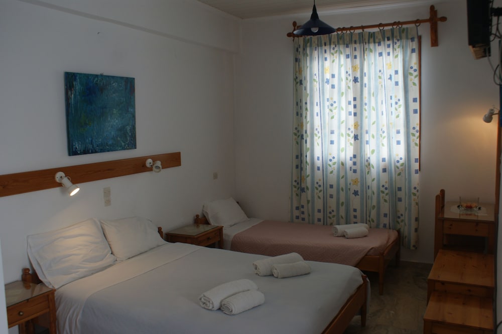 

Milano - Parikia - Hotel Eleftheria