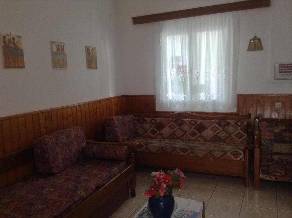 

Milano - Parikia - Hotel Eleftheria