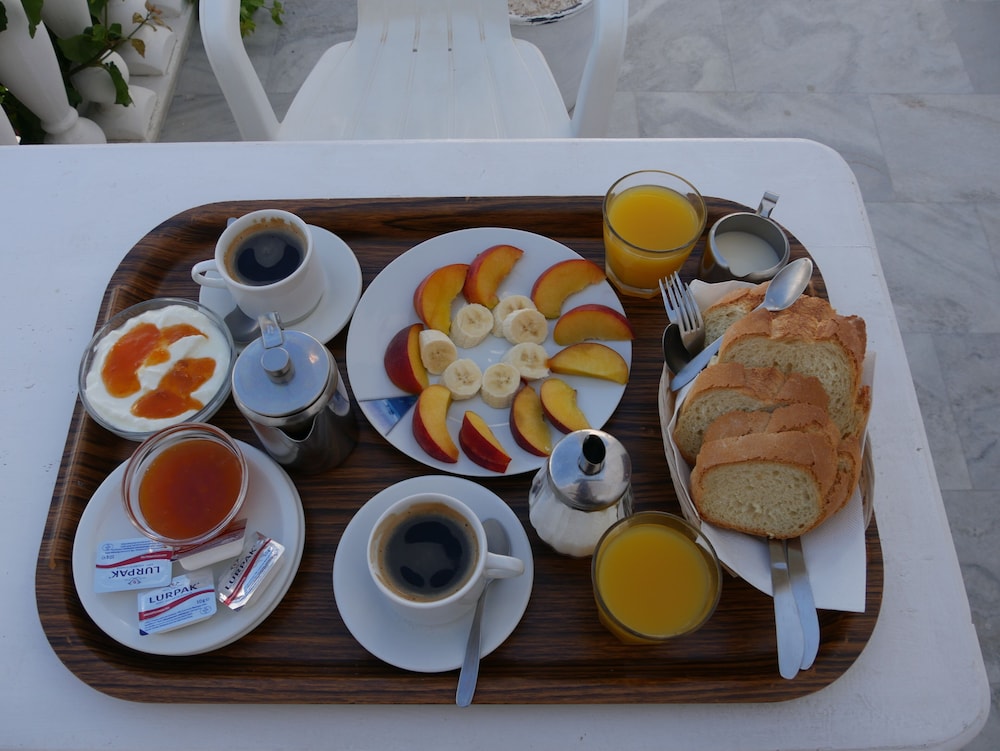 

Milano - Parikia - Hotel Eleftheria