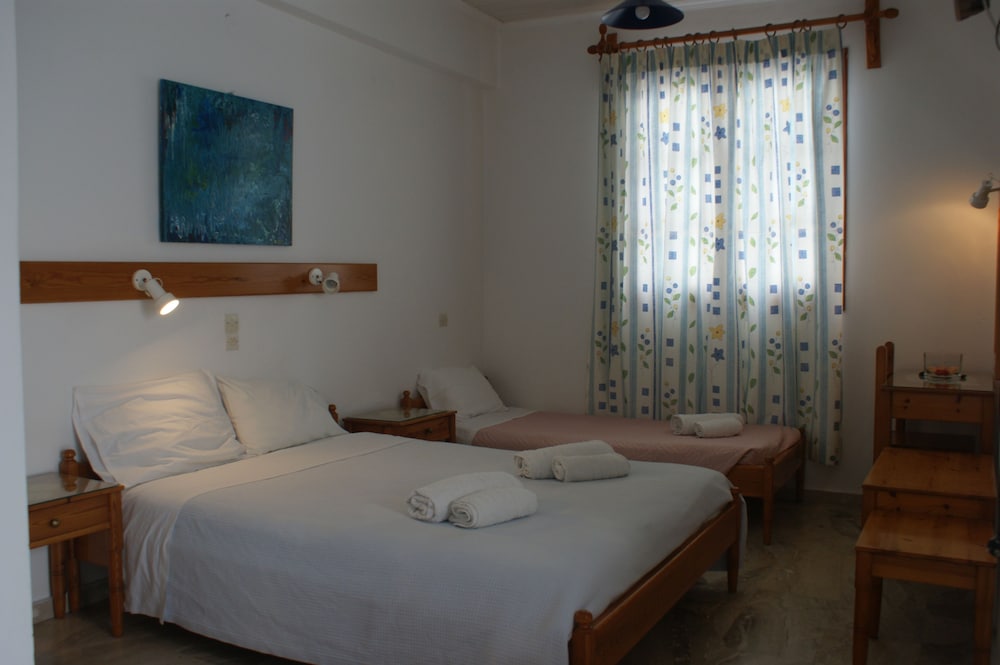 

Napoli - Paros - Hotel Eleftheria