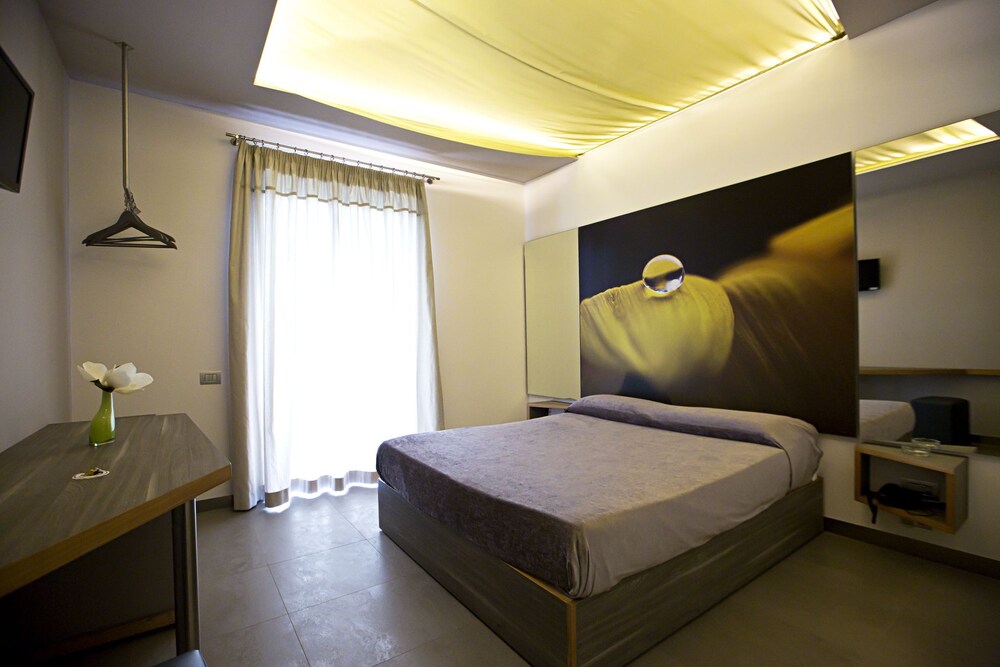 

Torino - Bacoli - Hotel Tiro a Volo