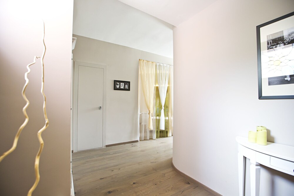 

Catania - Pozzuoli - Hotel Tiro a Volo
