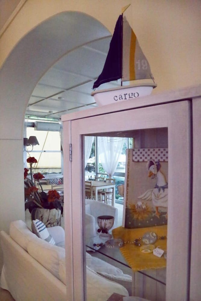 

Napoli - Cervia - Hotel Santiago