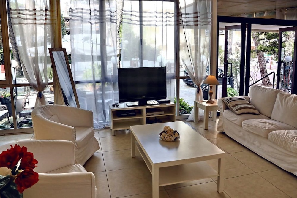 

Milano - Cervia - Hotel Santiago