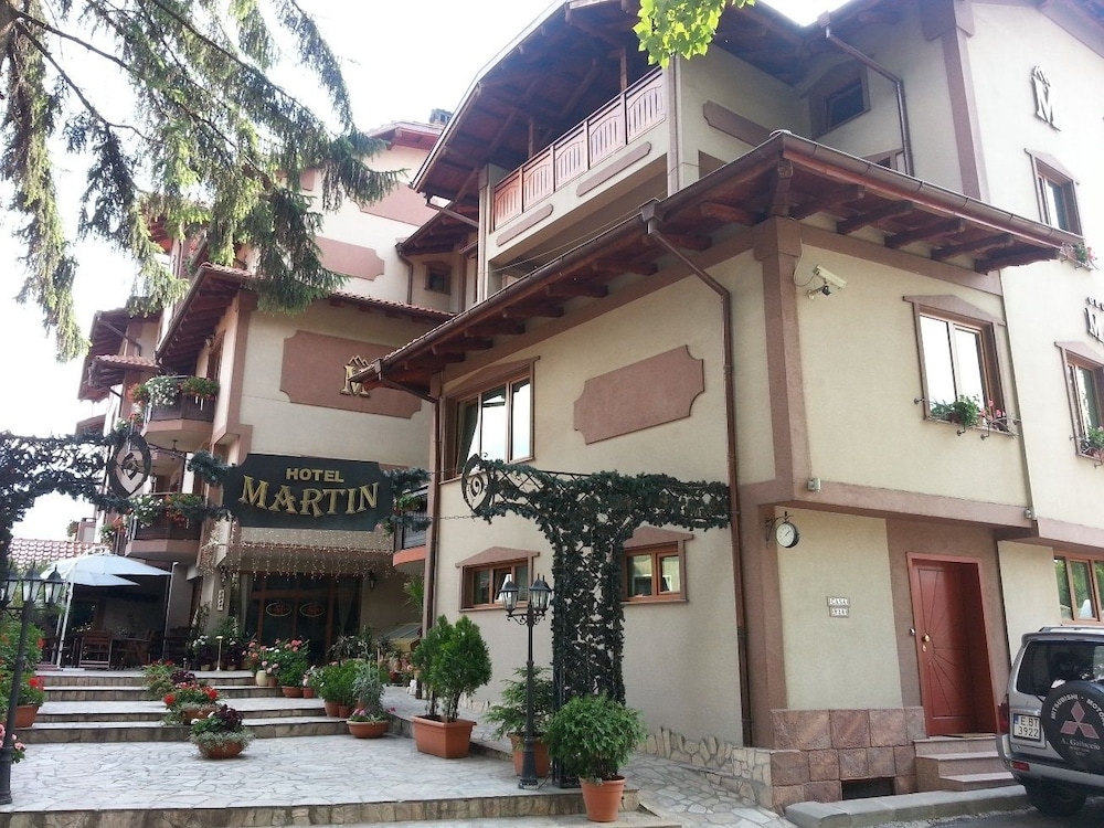 

Milano - Dobrinishte - Martin Club Hotel