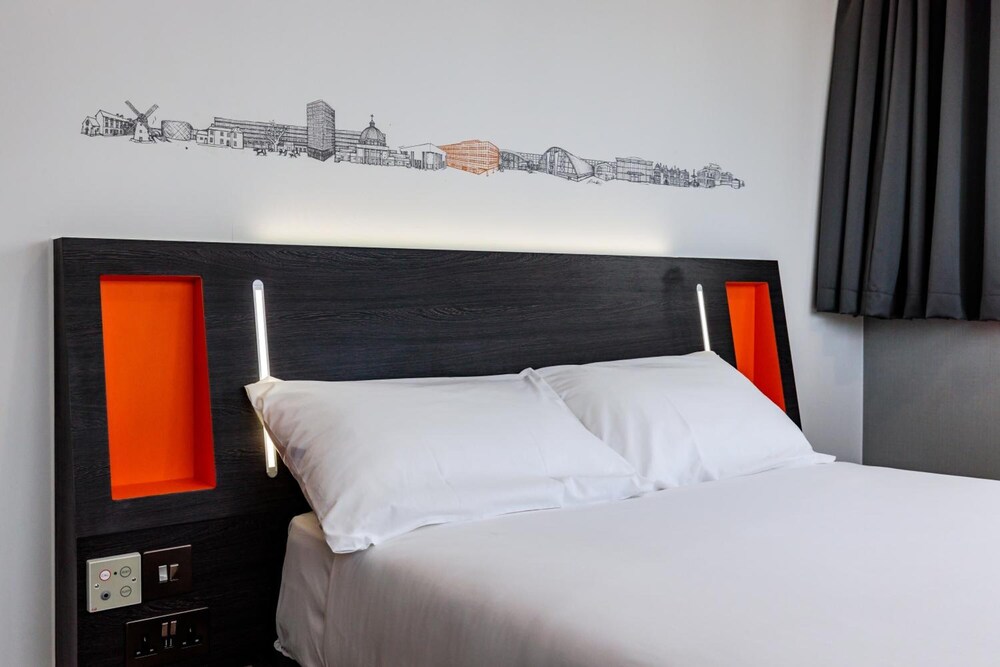 

Bologna - Milton Keynes - easyHotel Milton Keynes