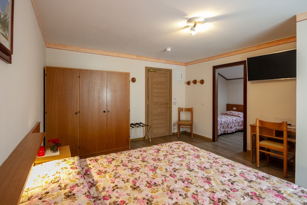 

Cagliari - Moena - Hotel Stella Alpina
