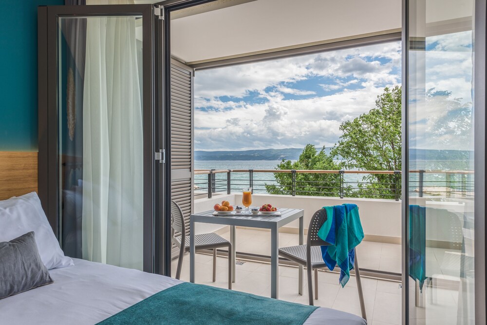 

Milano - Splitska, Brazza - Hotel Nestos