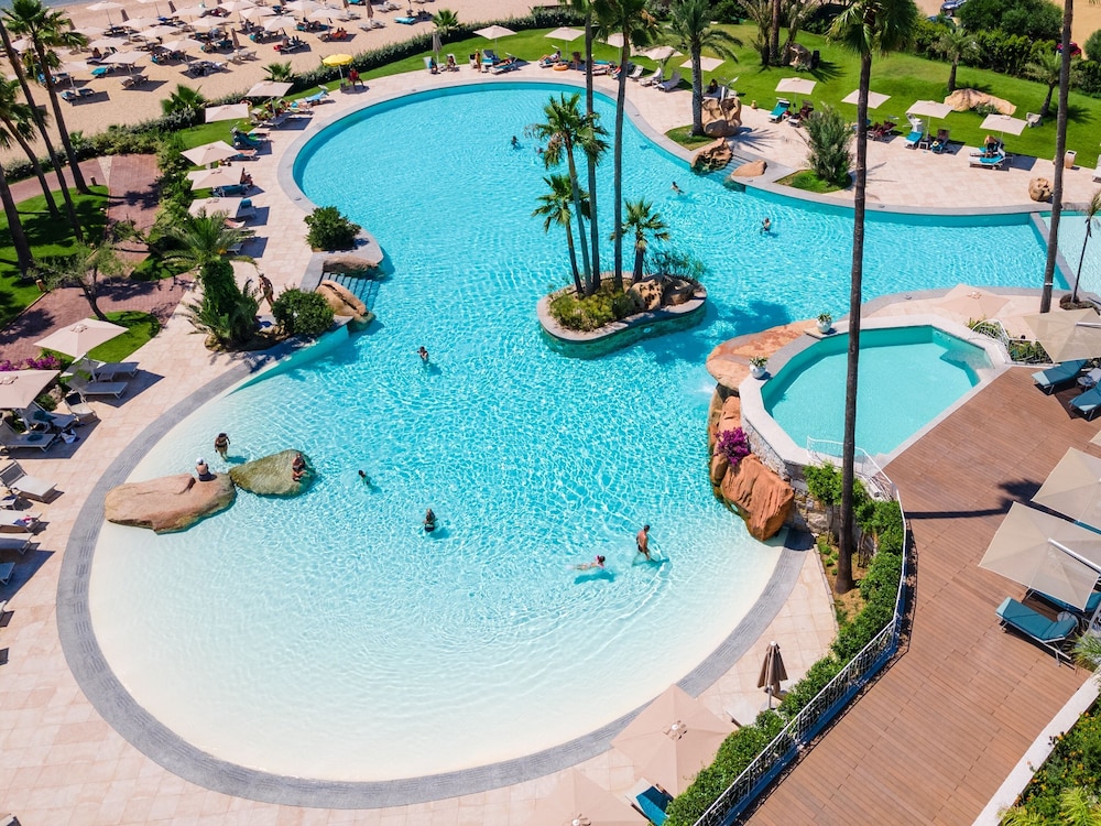 

Napoli - Sardegna, Mare Italia - Hotel Club Saraceno - Bovis Hotels