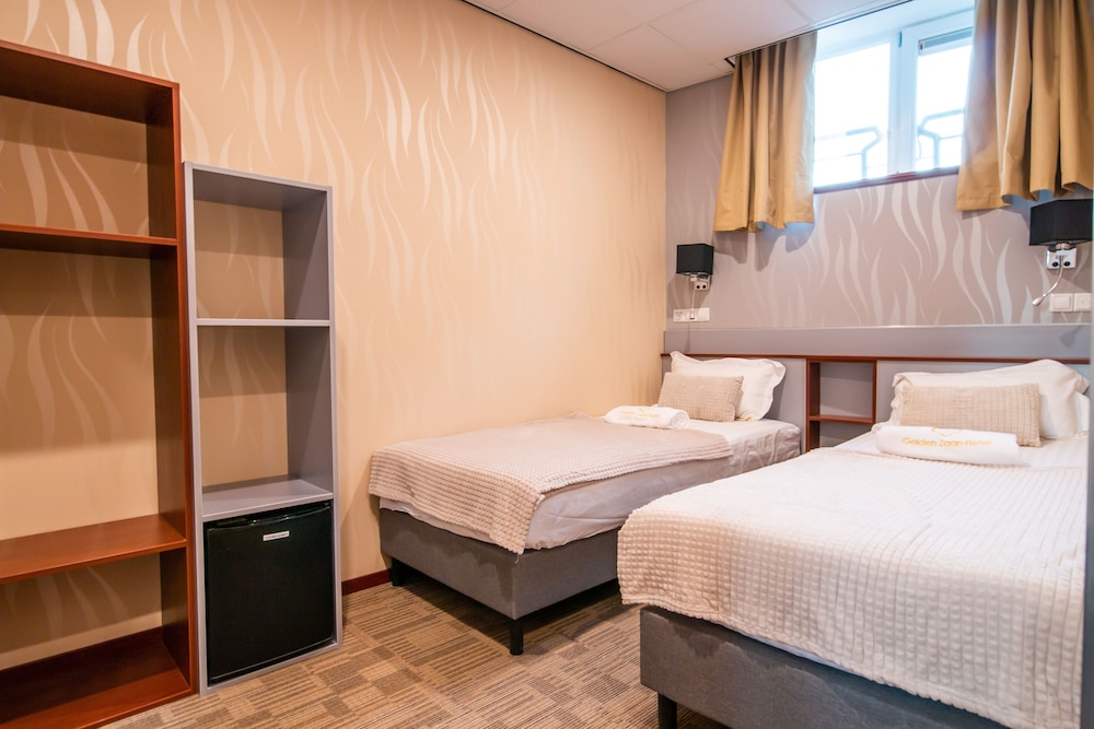 

Trieste - Amsterdam - Golden Zaan Hotel, Zaandam-Amsterdam