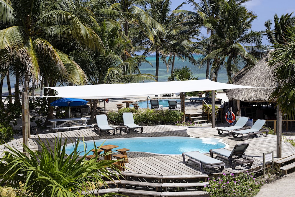 

Roma - San Pedro - Caribbean Villas Hotel