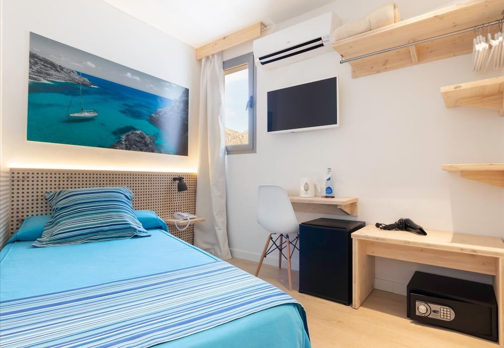 

Roma - Port de Pollença - Hotel Eolo