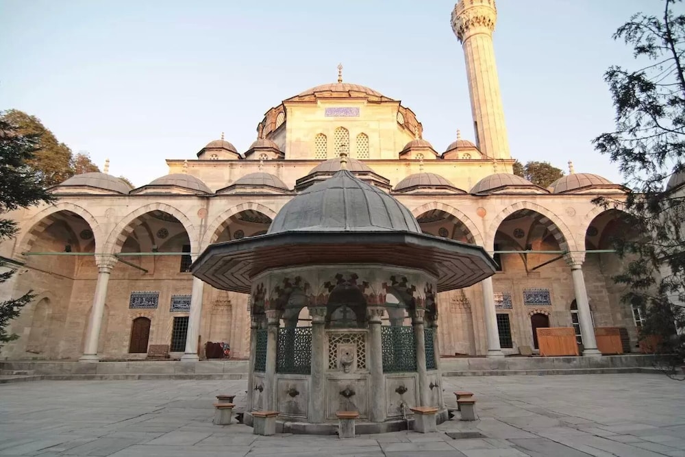 

Brindisi - Istanbul - Hotel Megaron