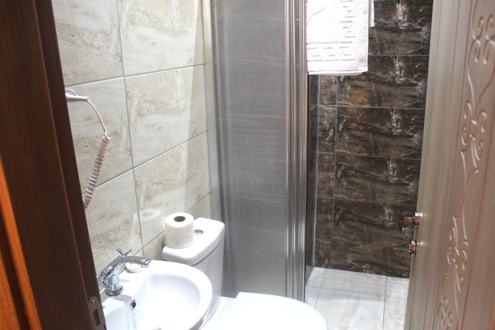 

Milano - Istanbul - Hotel Megaron
