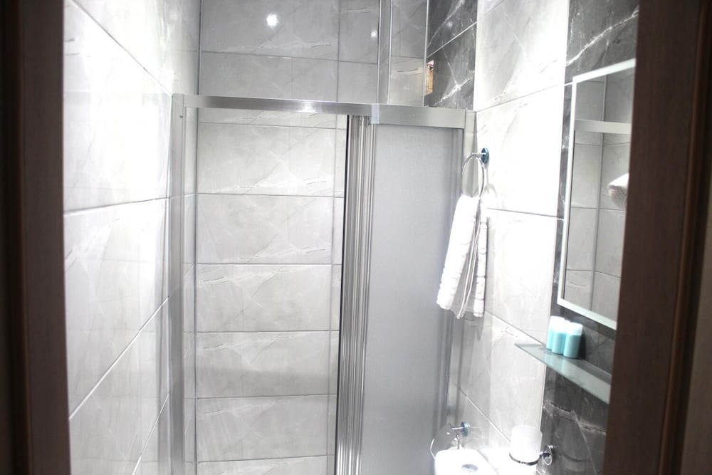 

Genova - Istanbul - Hotel Megaron