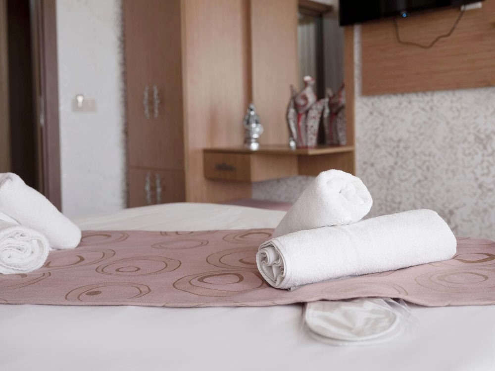 

Genova - Istanbul - Hotel Megaron