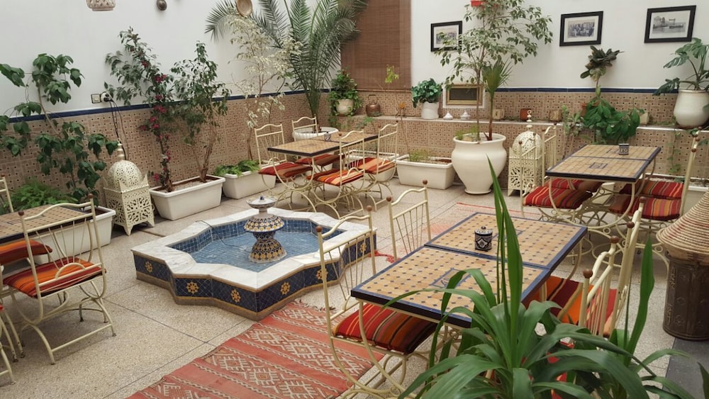 

Milano - Oujda - Hotel Royal