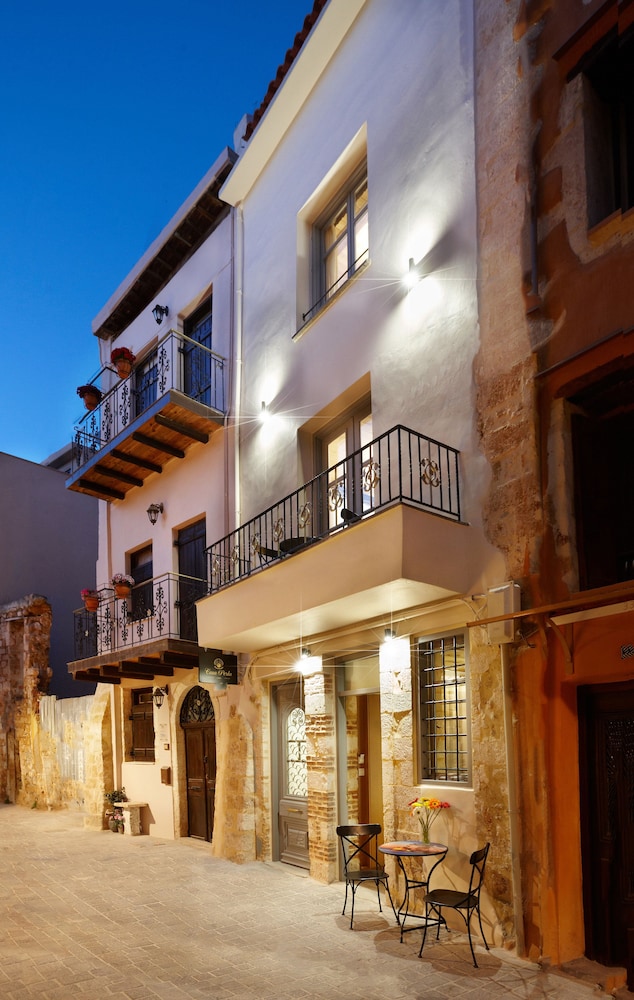 

Olbia - Chania - Casa Perla Suites