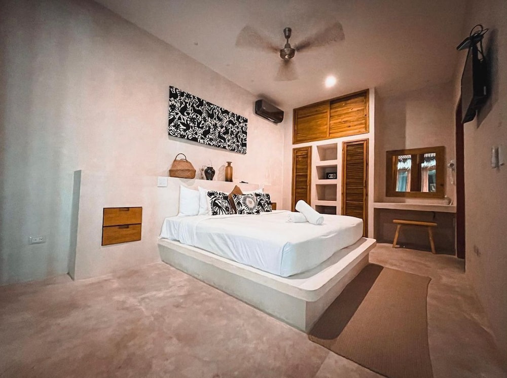

Catania - Isla Holbox - Hotel Casa Margot