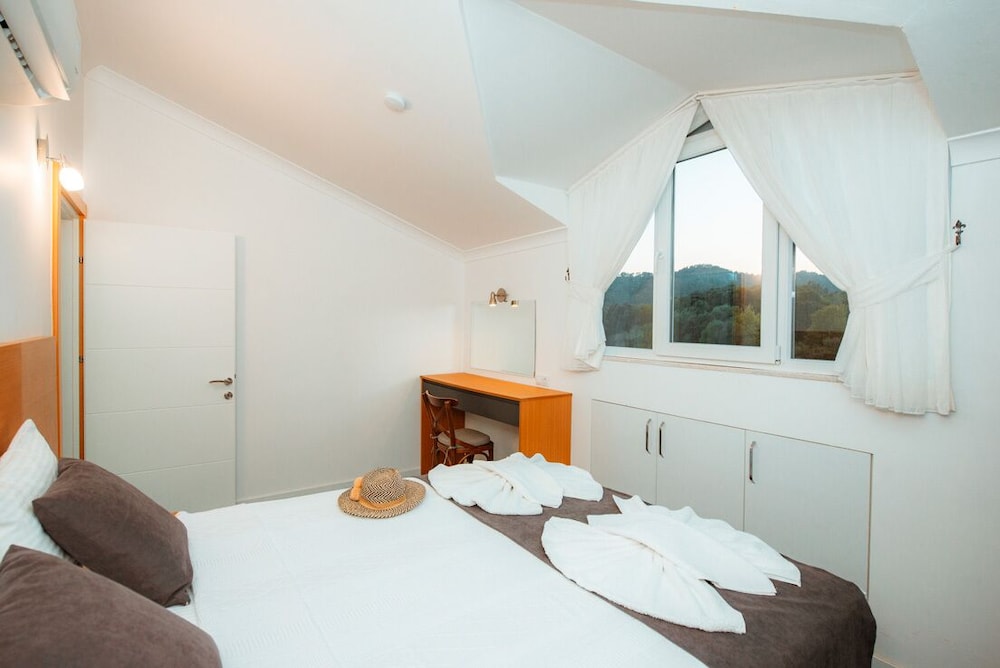 

Bari - Göcek - AdaHan Suites Hotel Göcek