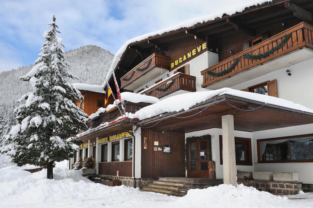 

Brindisi - Val di Fassa, Montagna Italia - Hotel Bucaneve