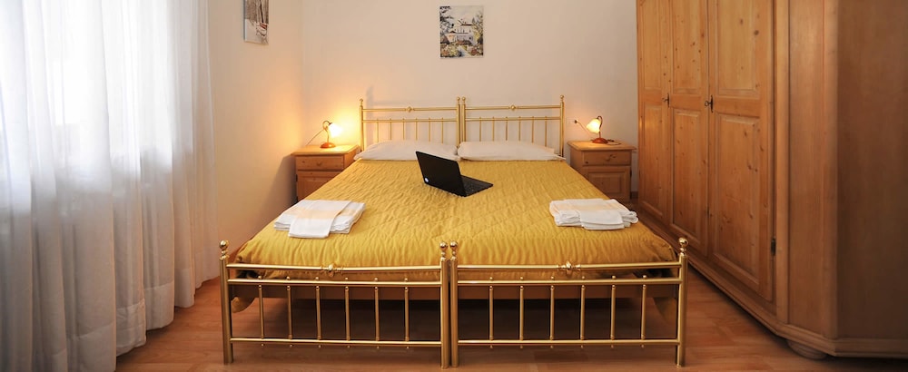 

Milano - Moena - Hotel Bucaneve