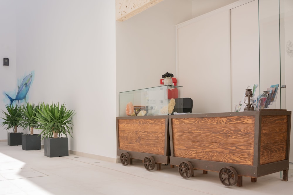 

Milano - Conil de la Frontera - Hostal La Mina